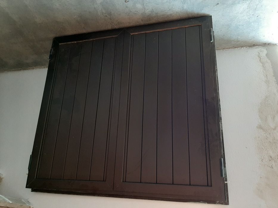 Vendo portadas  castanhas