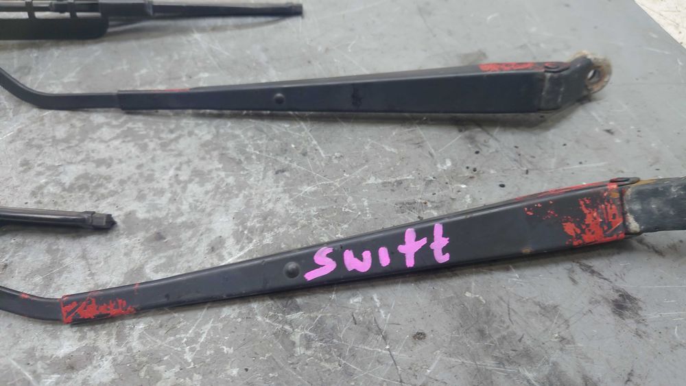 Suzuki Swift 4 IV Ramiona Wycieraczek