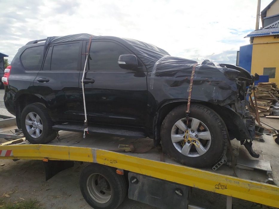 Продам toyota land cruiser prado 2013 после дтп 3.0 tdi