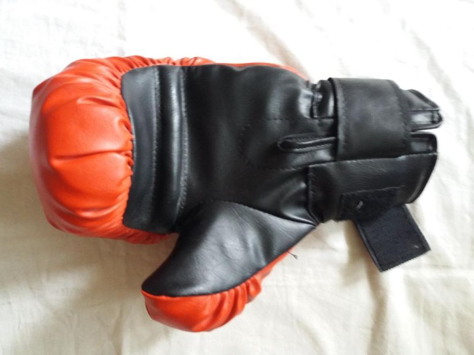 Rękawica bokserska TIGER