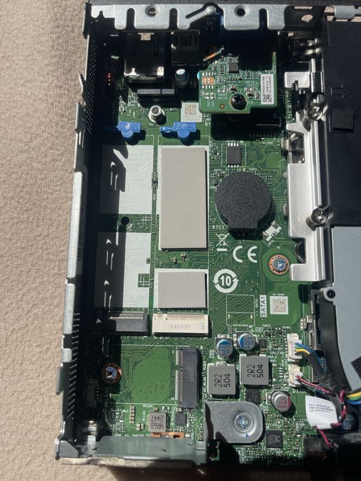 Lenovo ThinkCentre M70q Gen 5 (Tiny PC / Mini PC) *LER ANÚNCIO*