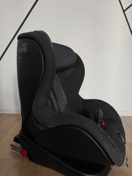 Продам своє автокрісло Britax-Romer Trifix2 i-Size