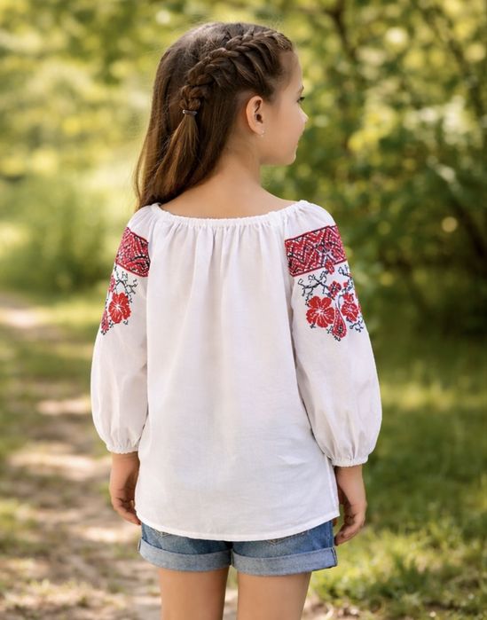 Вишиванка для дівчинки віком 8-10 рочків