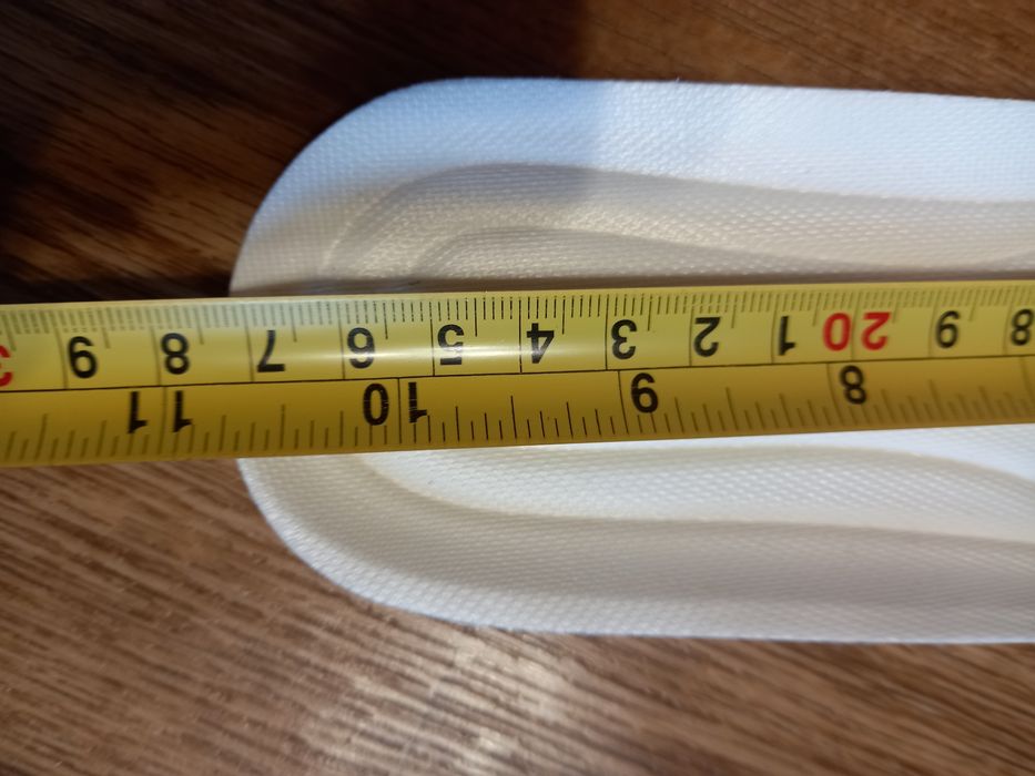 Кросівки чоловічі