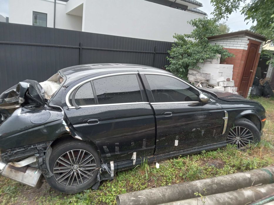 Продаж автомобіля