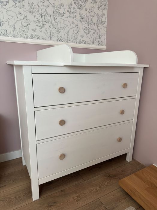 Komoda Hemnes + przewijak maluchowi