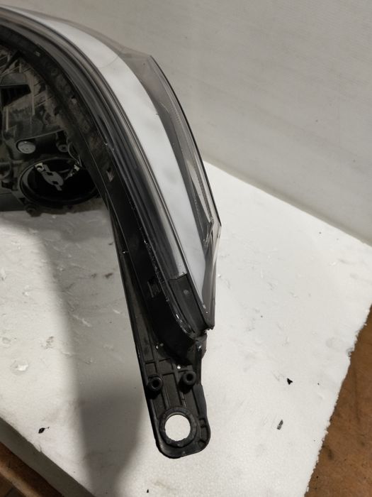 Farol Kia ceed otica original 2015 direito