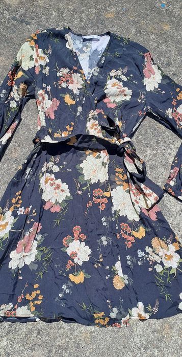 Vestido florido Mango XS