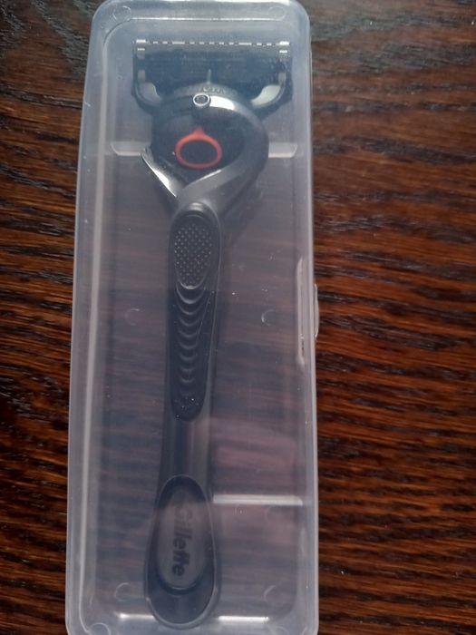 Etui na maszynkę do golenia