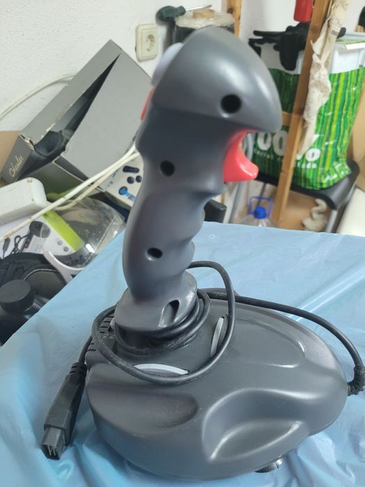 Old joystick, rarely used64739036064385121