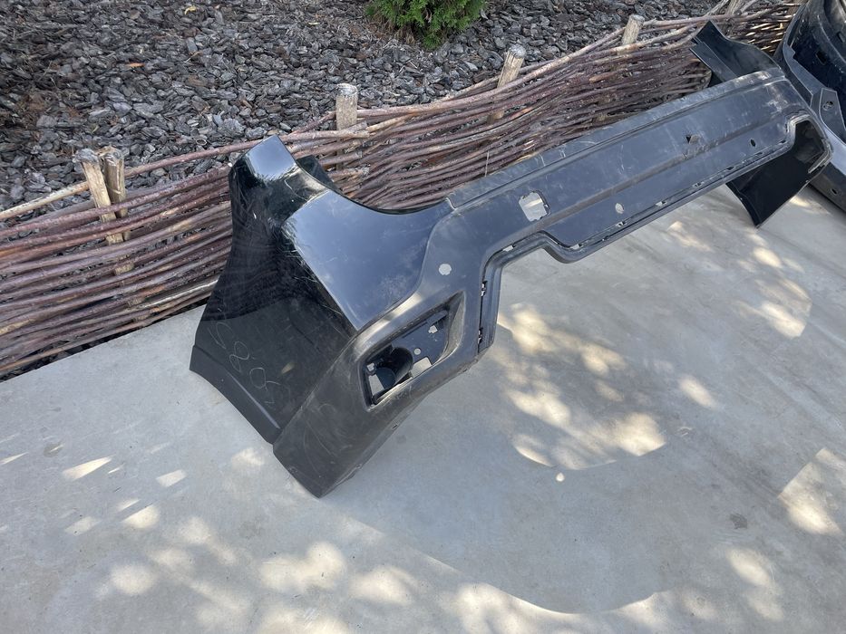 Задній бампер  Subaru Forester  2018-2019-2020-2021