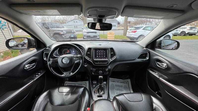 2019 Jeep Cherokee Trailhawk