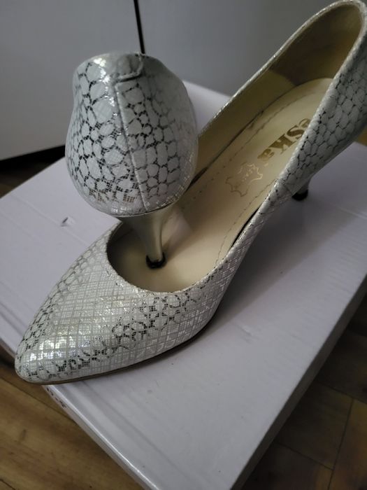 Buty damskie- szpilki