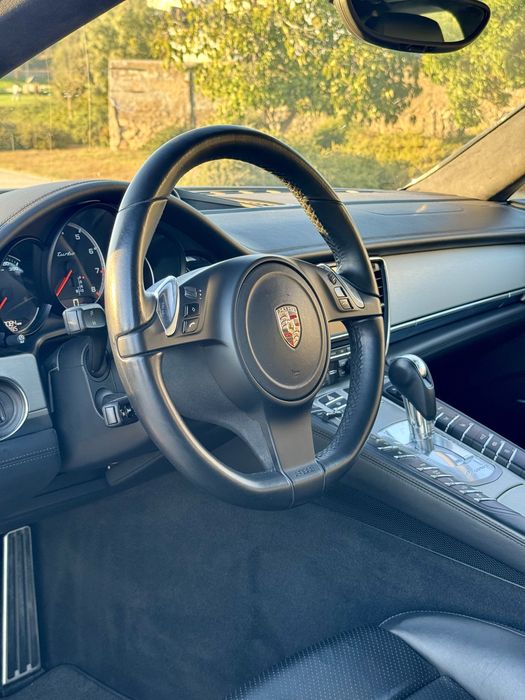 Porsche Panamera Turbo