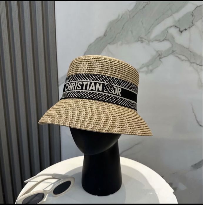 Капелюх  Christian Dior