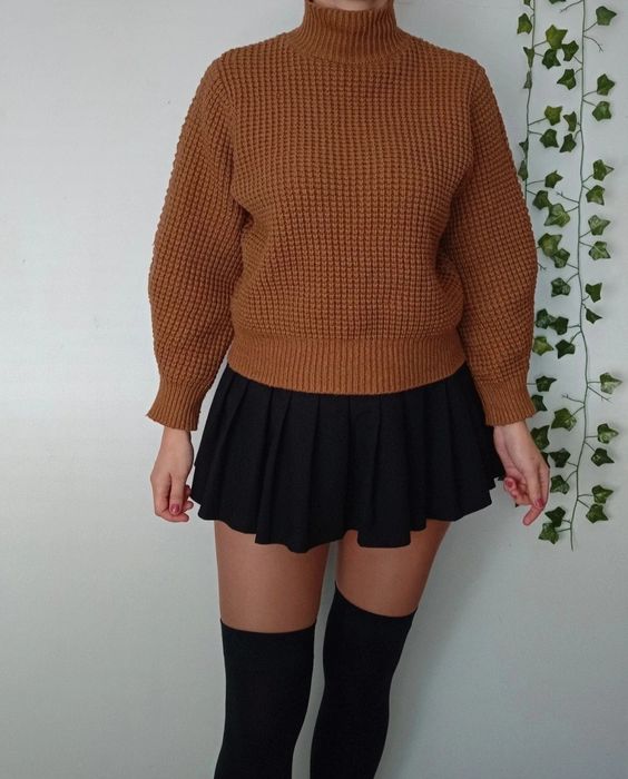 Świetny sweter golf unikatowy splot casual blogger musthave Zara