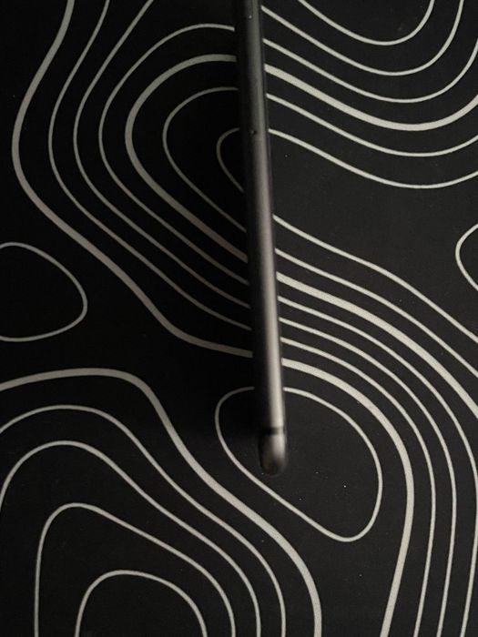 Продам iPhone 8plus опис