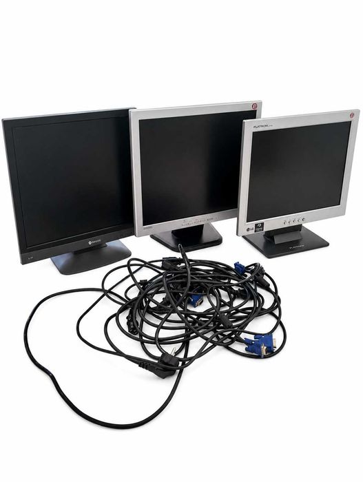 Conjunto de 3 monitores para computador + cabos
