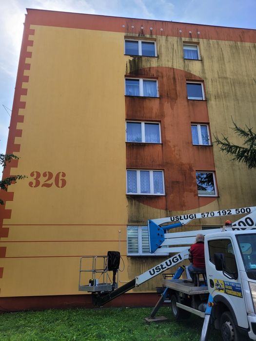 Mycie dachów, elewacji.