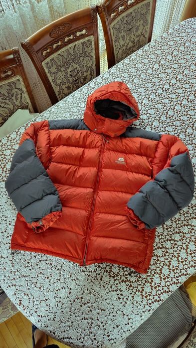 Пухова куртка Mountain Equipment Jacket у відмінному стані