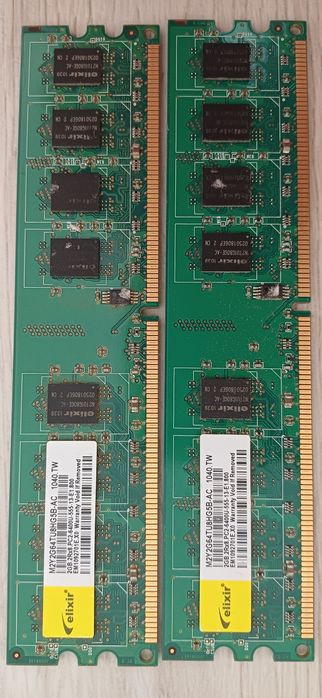 Комп'ютер із монітором
