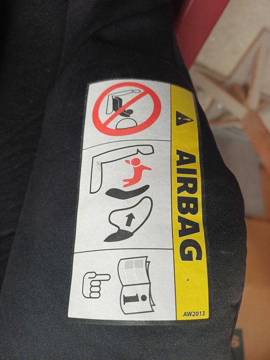 Cadeira auto Cigo preta para criança