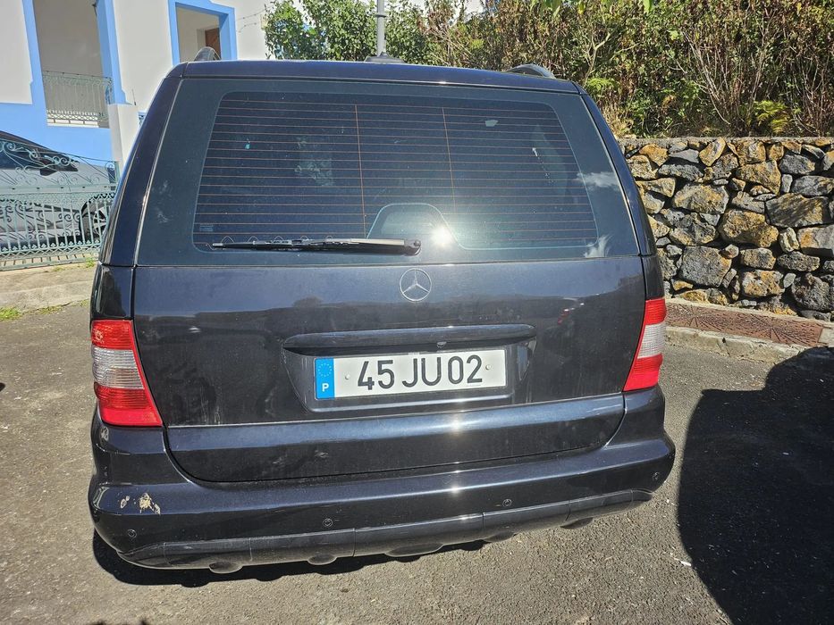 Mercedes-Benz ML 320 Standard