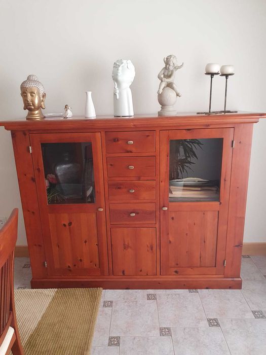 Mobilia de sala jantar completa