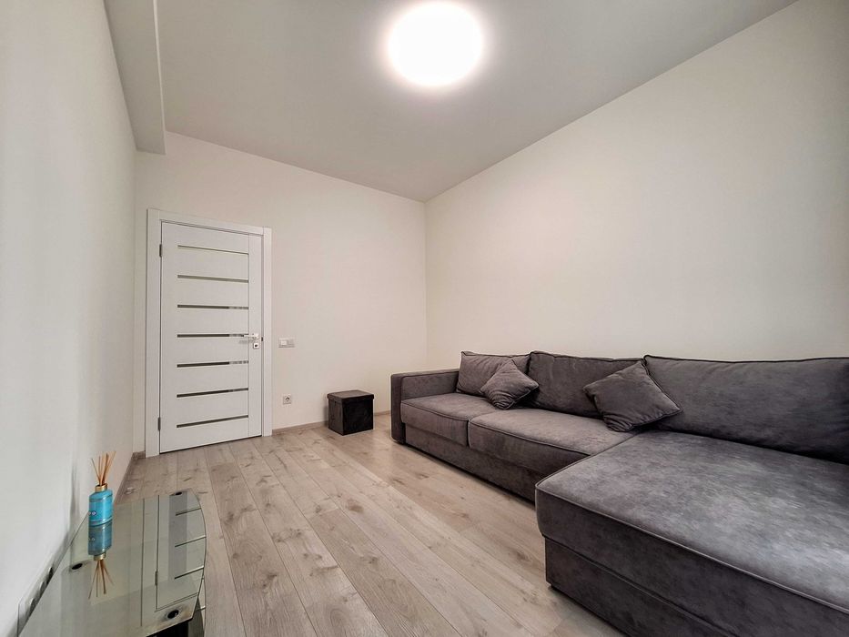 Оренда світлої 2к+ кухня+вітальня! ЖК Нова Англія! метро Васильківська