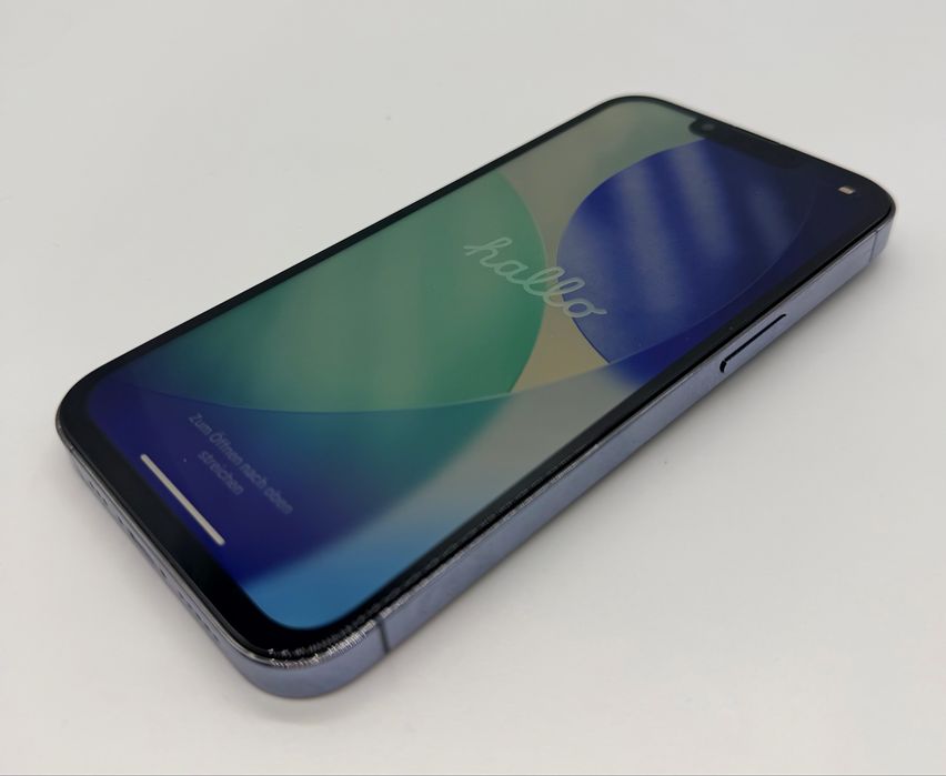 Apple iPhone 13 Pro / 128gb / Blue