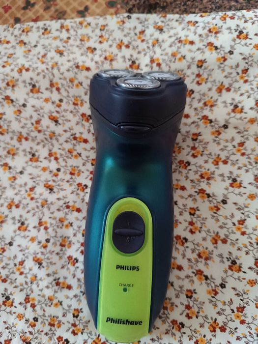 Продам бритву Phillips Philishave