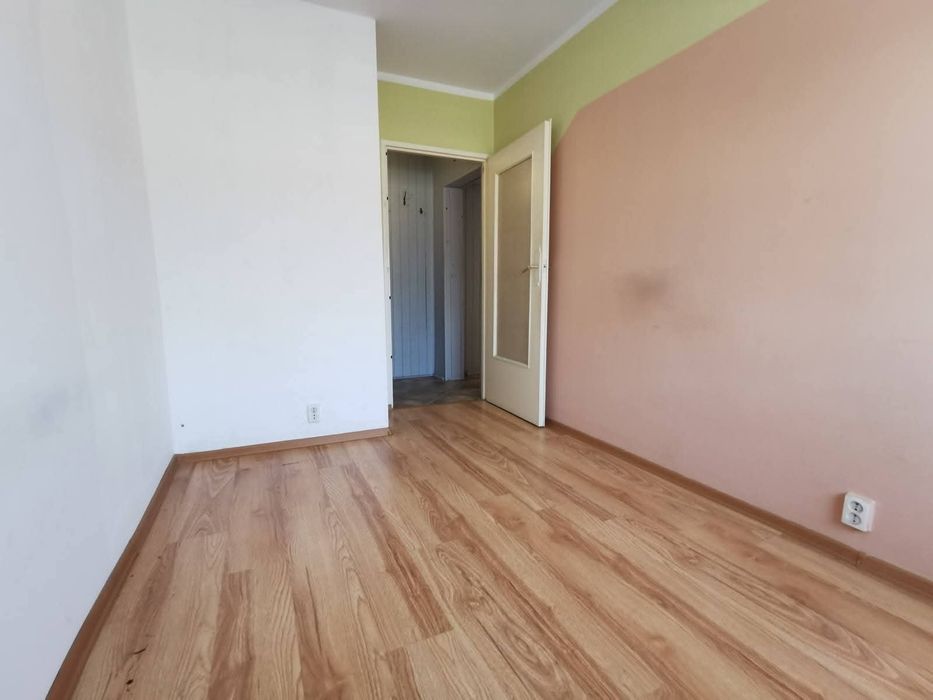 mieszkanie 4 pokoje 72m2 centrum Jelcza-Laskowic