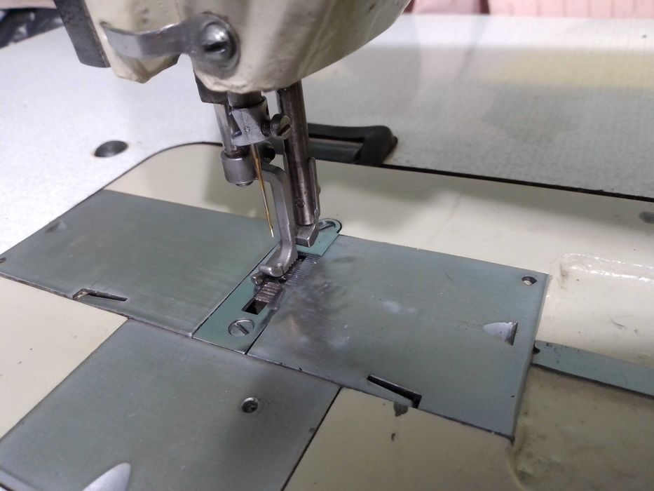 Промышленная швейная машина ПМЗ 1862 тройной транспорт (беспосадочная)