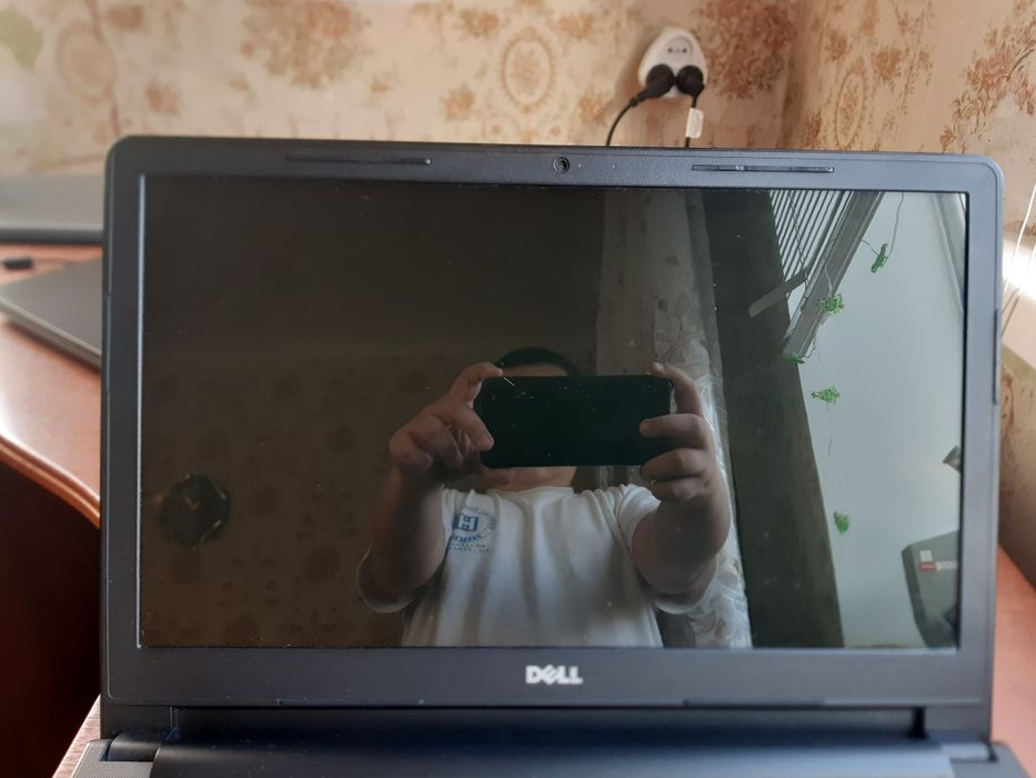 Ноутбук DELL гарному стані