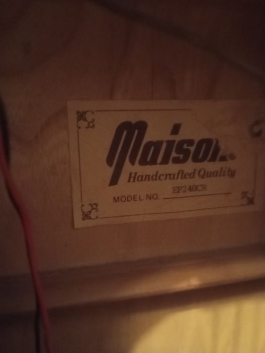 Guitarra eletroacustica maison