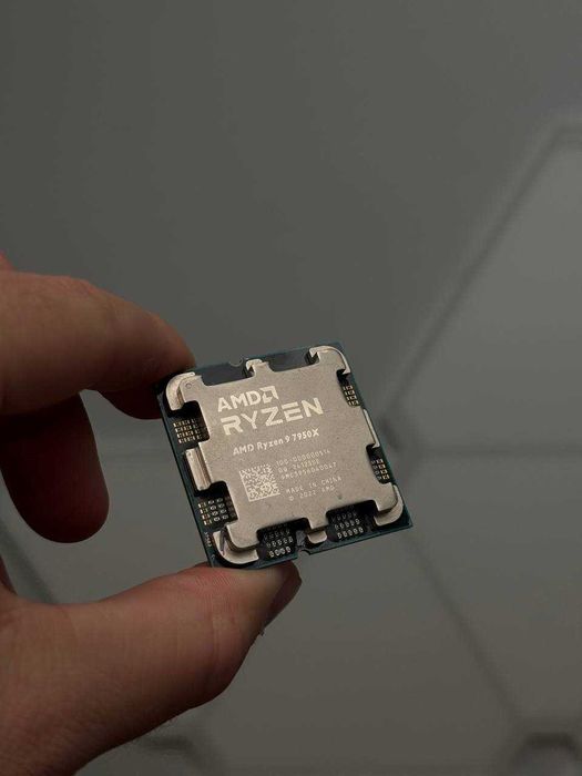 Процесор AMD Ryzen 9 7950X 4.5GHz/64MB