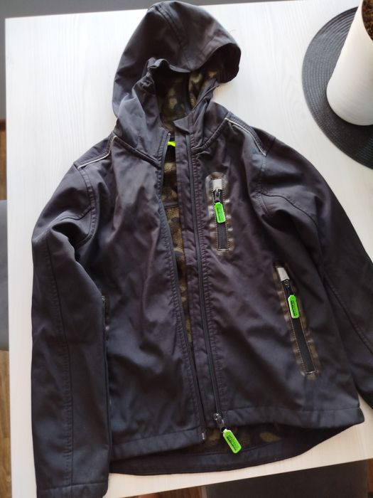 Kurtka chłopięca Softshell 128 cm