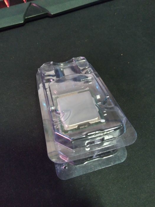 Cpu Intel Core i5429592725884784641