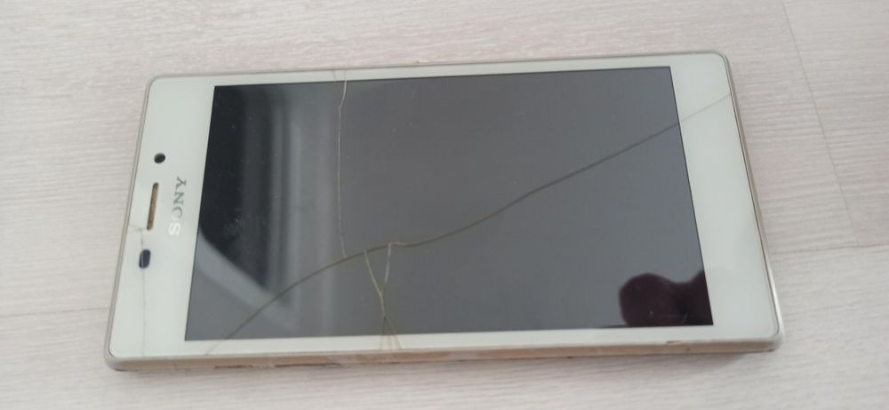 Продам телефон SONY XPERIA
