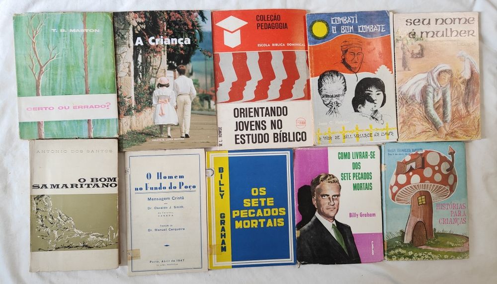 48 livros diversos