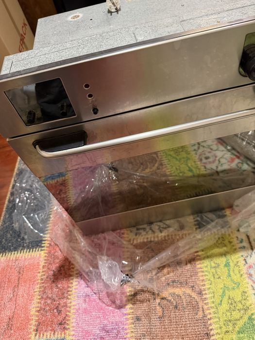 Forno electrico e tv