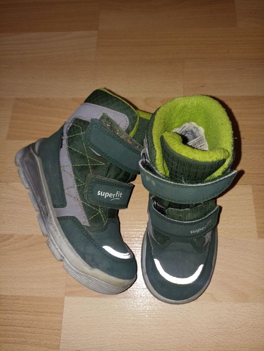 Ботинки для мальчика 26р