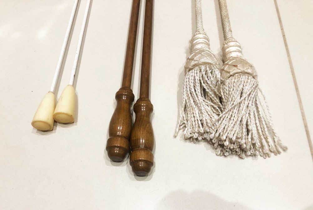 Acessório para abrir cortinas