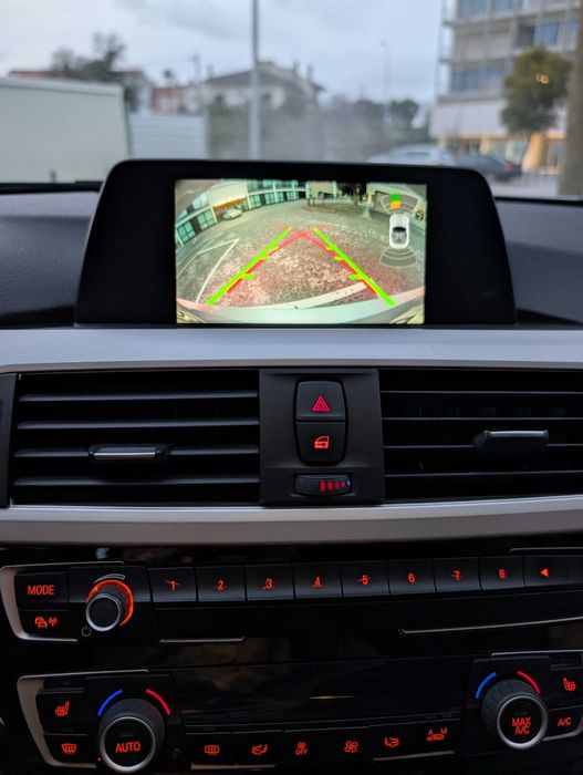 BMW 318 d Touring Auto