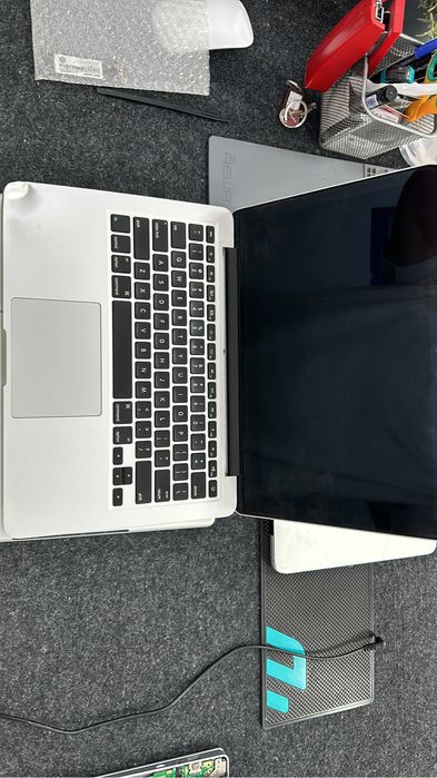 Varios Macbook pecas