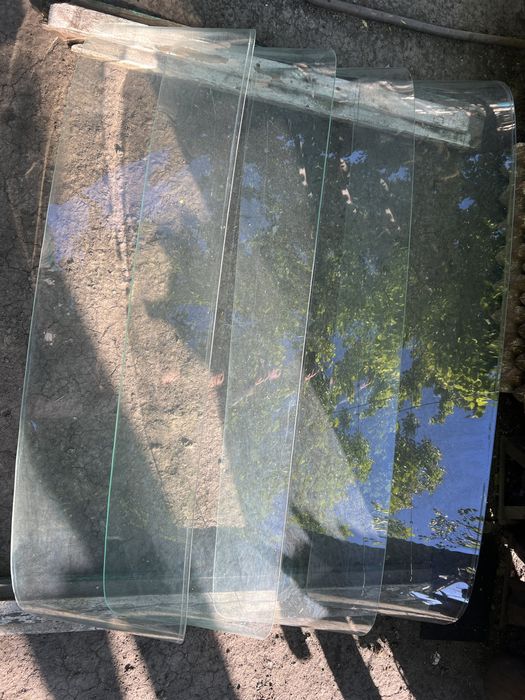 Продам стекло на ЗІЛ-130