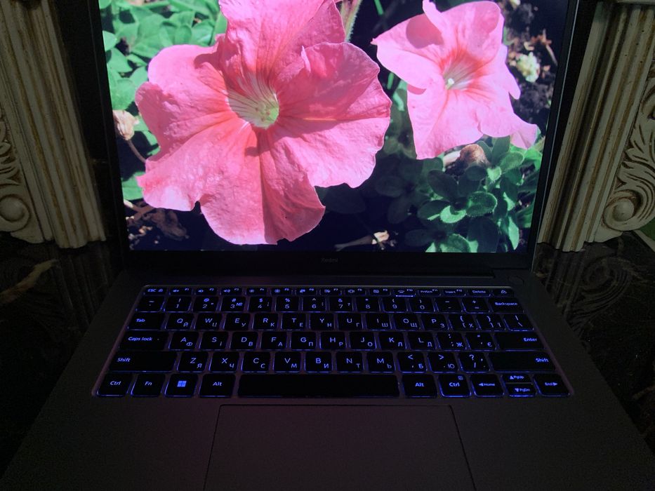 Компактный ультрабук RedmiBook Pro 14S
