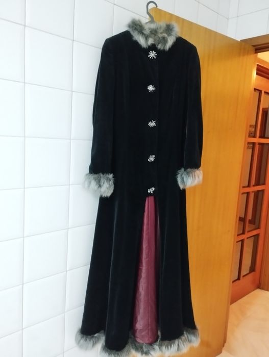 Casaco gótico muito elegante