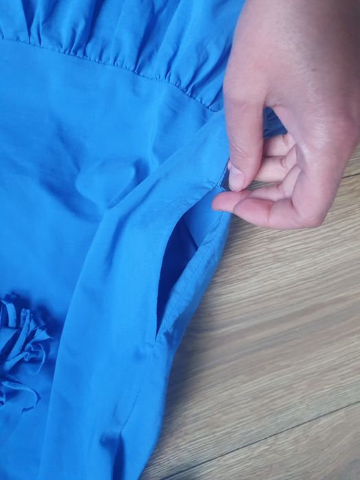 Śliczna niebieska sukienka Sugarfree roz. S