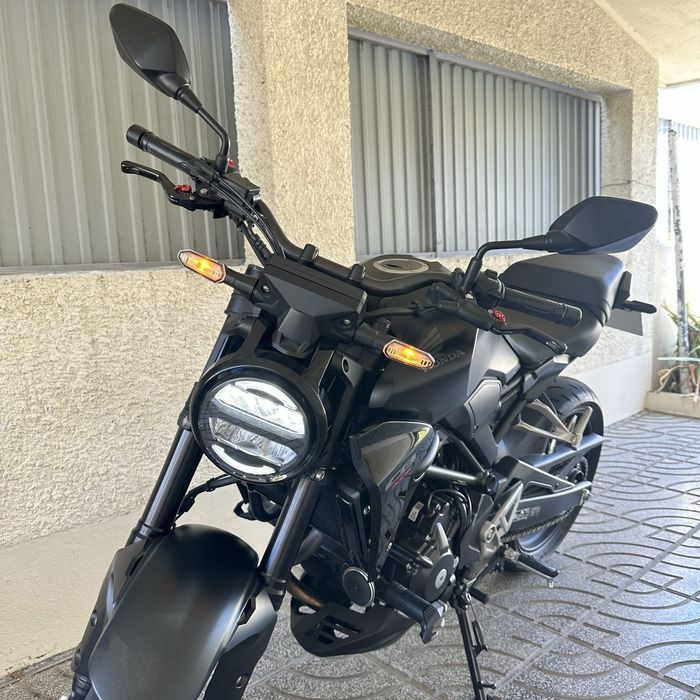 Honda CB300R Neo Sports Café 2023 | Full Extras